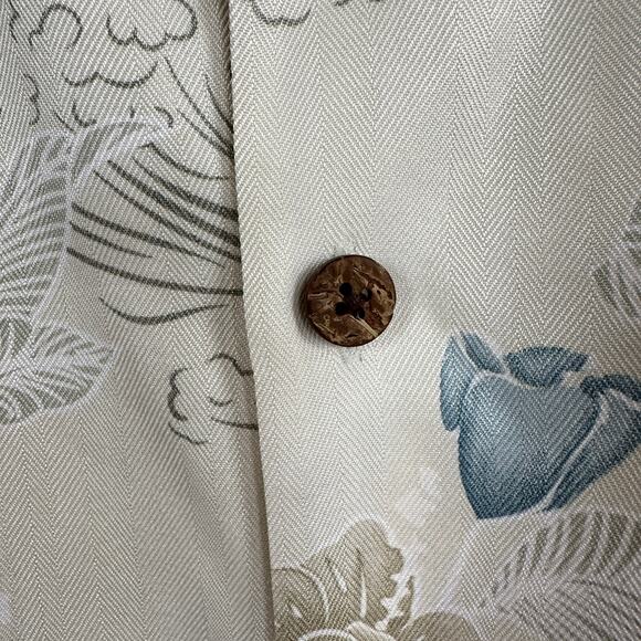 Tommy Bahama Washable Silk Hawaiian Shirt Tropical Floral Button Front Men's XL - Picture 6 of 8